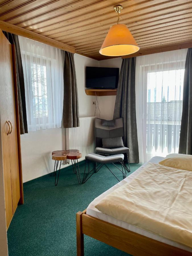 Hotel Hemetsberger Attersee エクステリア 写真