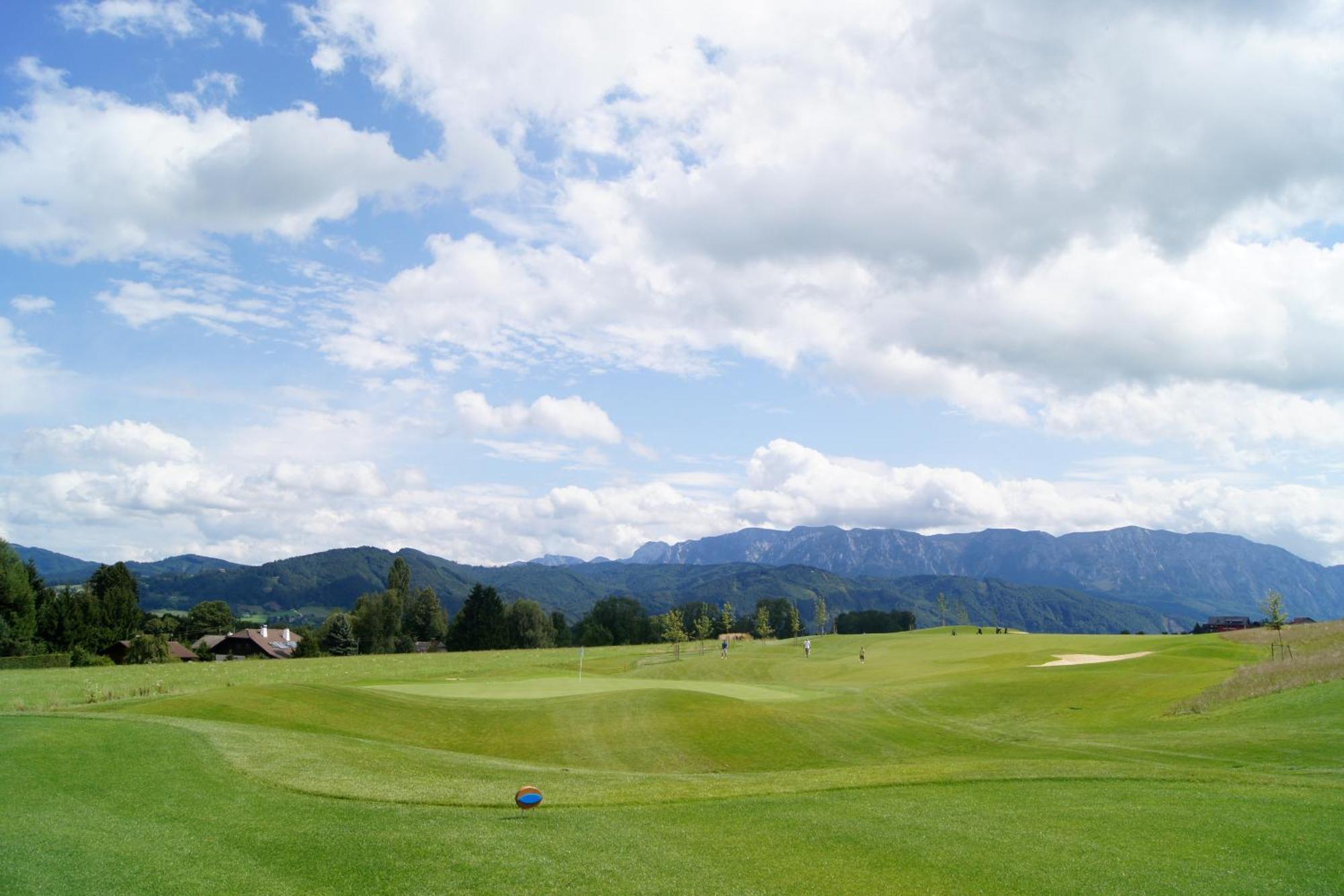 Hotel Hemetsberger Attersee エクステリア 写真
