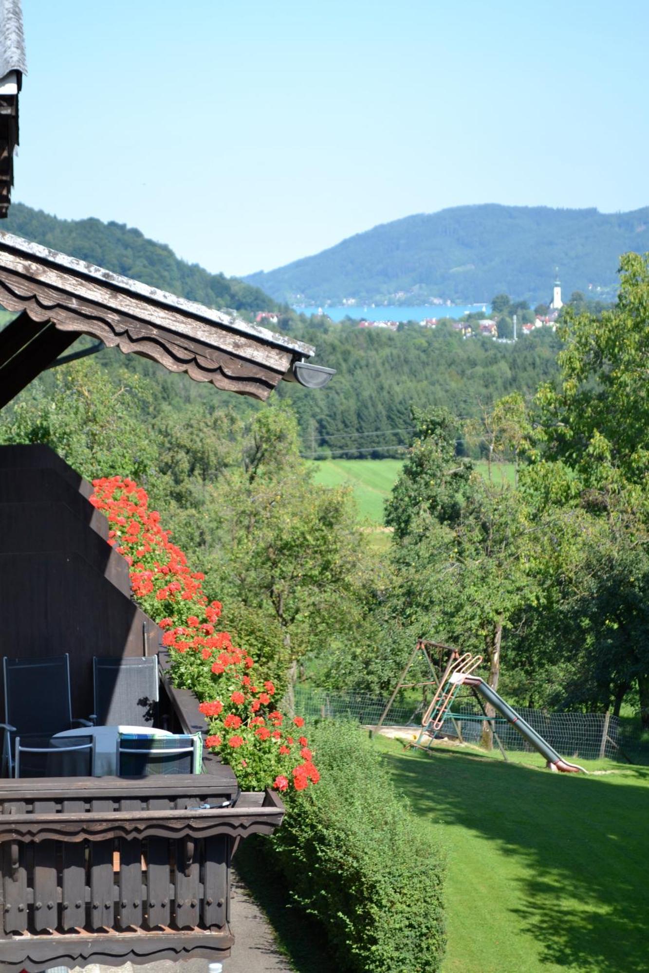 Hotel Hemetsberger Attersee エクステリア 写真