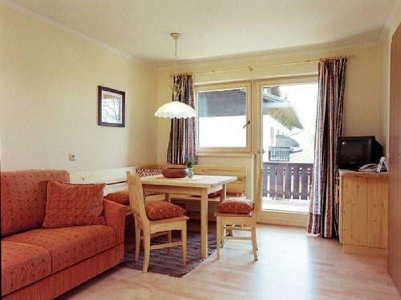 Hotel Hemetsberger Attersee エクステリア 写真